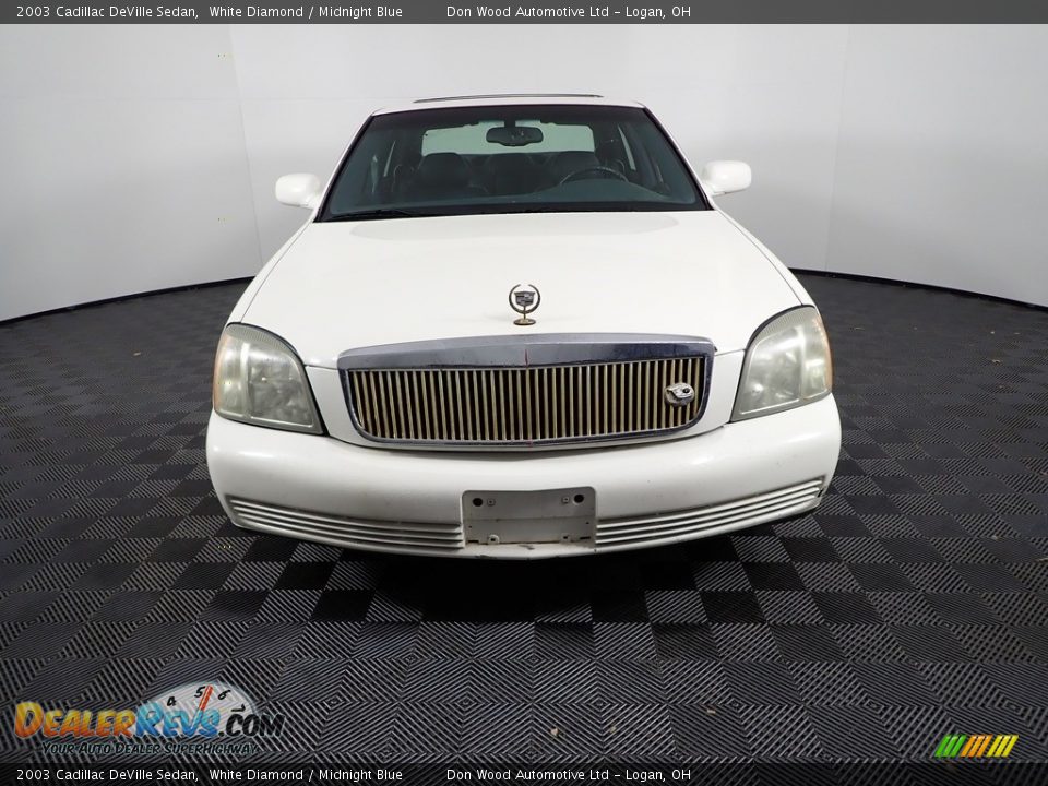 2003 Cadillac DeVille Sedan White Diamond / Midnight Blue Photo #2