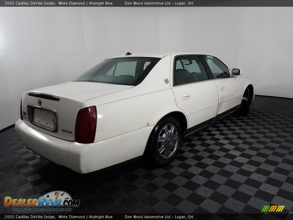 2003 Cadillac DeVille Sedan White Diamond / Midnight Blue Photo #7