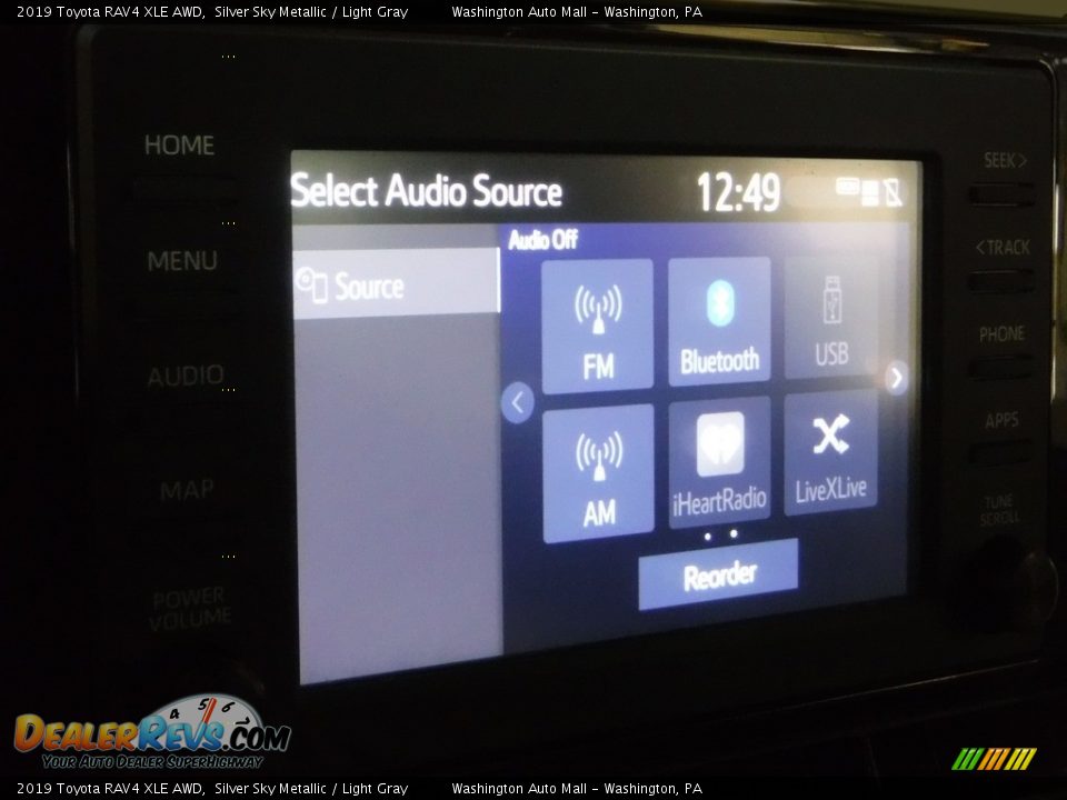 2019 Toyota RAV4 XLE AWD Silver Sky Metallic / Light Gray Photo #4