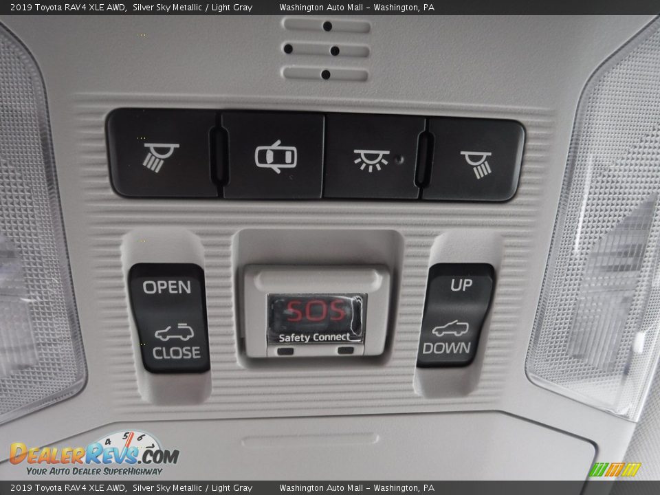 2019 Toyota RAV4 XLE AWD Silver Sky Metallic / Light Gray Photo #5