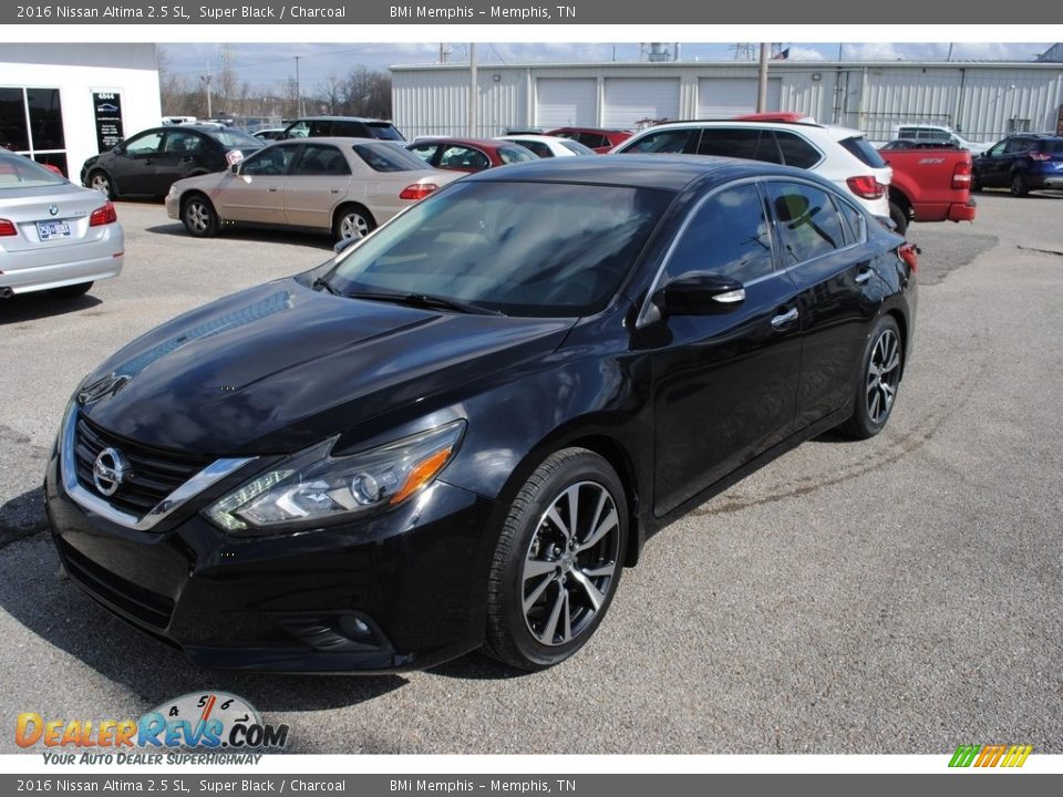 2016 Nissan Altima 2.5 SL Super Black / Charcoal Photo #1