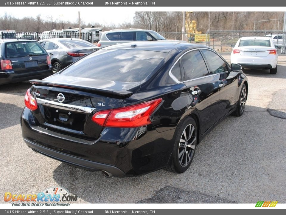 2016 Nissan Altima 2.5 SL Super Black / Charcoal Photo #5