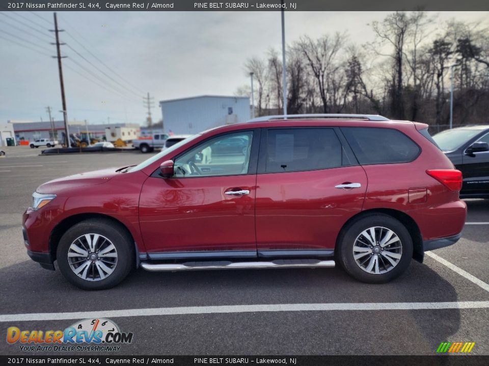 2017 Nissan Pathfinder SL 4x4 Cayenne Red / Almond Photo #9