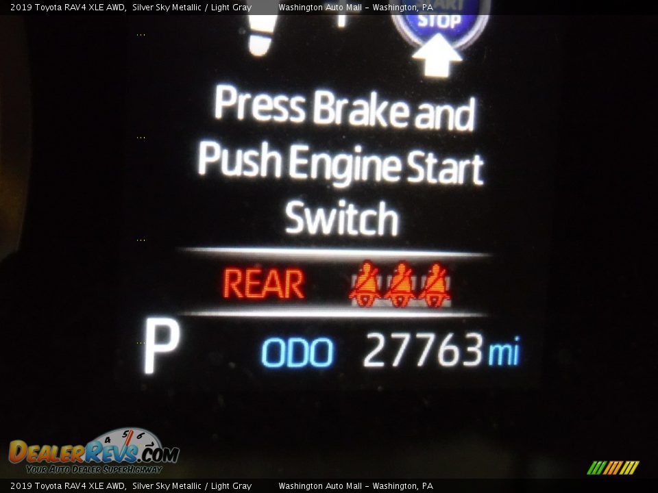 2019 Toyota RAV4 XLE AWD Silver Sky Metallic / Light Gray Photo #32