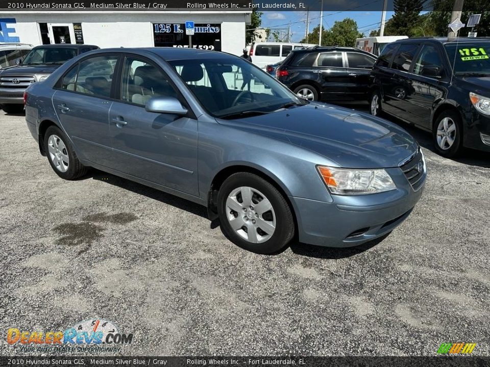 Front 3/4 View of 2010 Hyundai Sonata GLS Photo #3