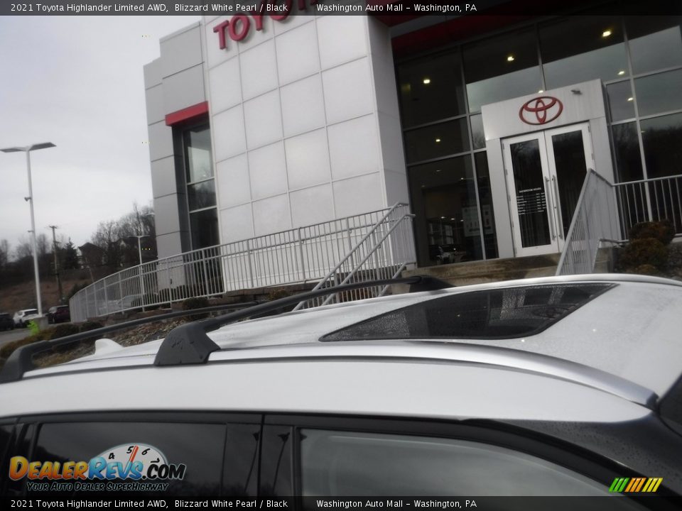 2021 Toyota Highlander Limited AWD Blizzard White Pearl / Black Photo #3