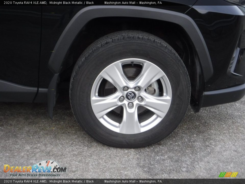 2020 Toyota RAV4 XLE AWD Midnight Black Metallic / Black Photo #11