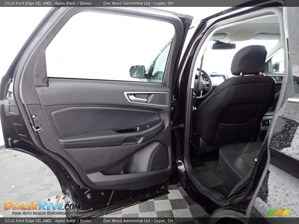 2019 Ford Edge SEL AWD Agate Black / Ebony Photo #23