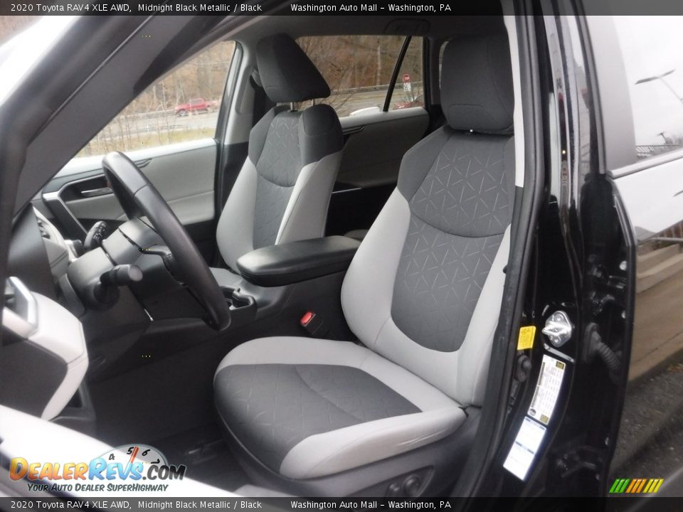 2020 Toyota RAV4 XLE AWD Midnight Black Metallic / Black Photo #20