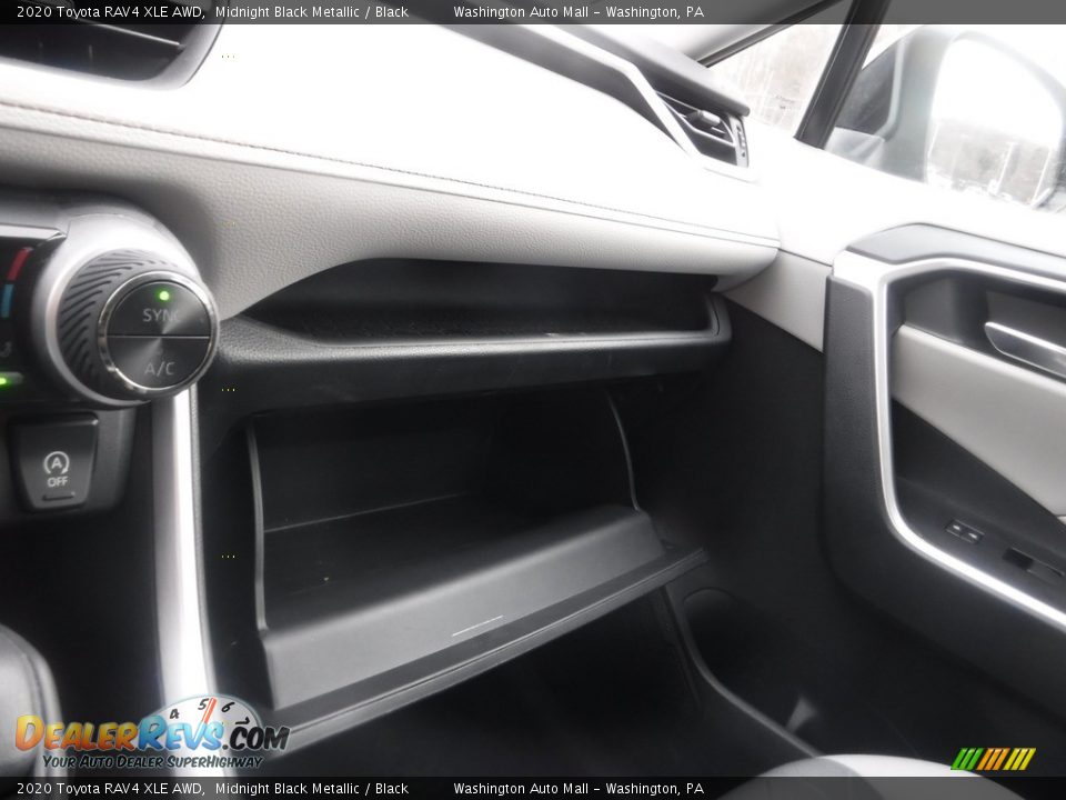 2020 Toyota RAV4 XLE AWD Midnight Black Metallic / Black Photo #28
