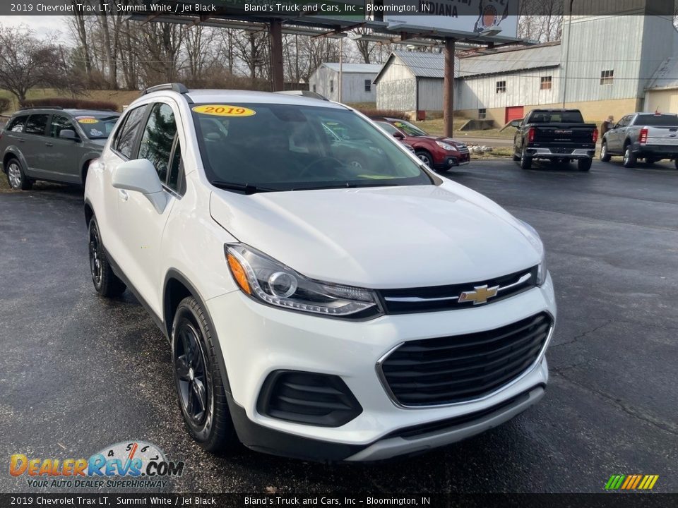 2019 Chevrolet Trax LT Summit White / Jet Black Photo #9