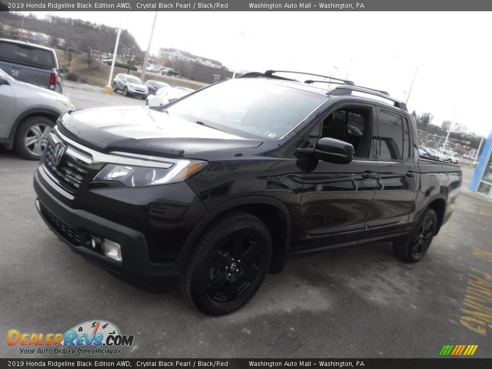 2019 Honda Ridgeline Black Edition AWD Crystal Black Pearl / Black/Red Photo #7