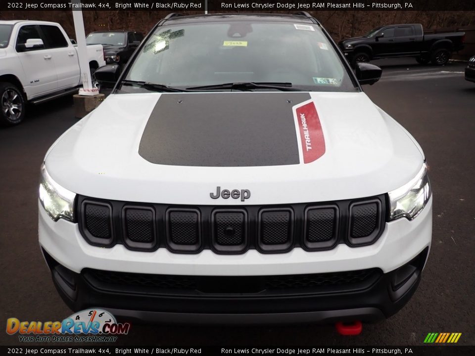 2022 Jeep Compass Trailhawk 4x4 Bright White / Black/Ruby Red Photo #9