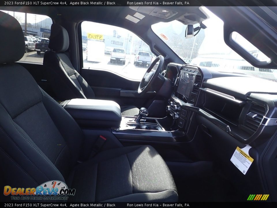 2023 Ford F150 XLT SuperCrew 4x4 Agate Black Metallic / Black Photo #11