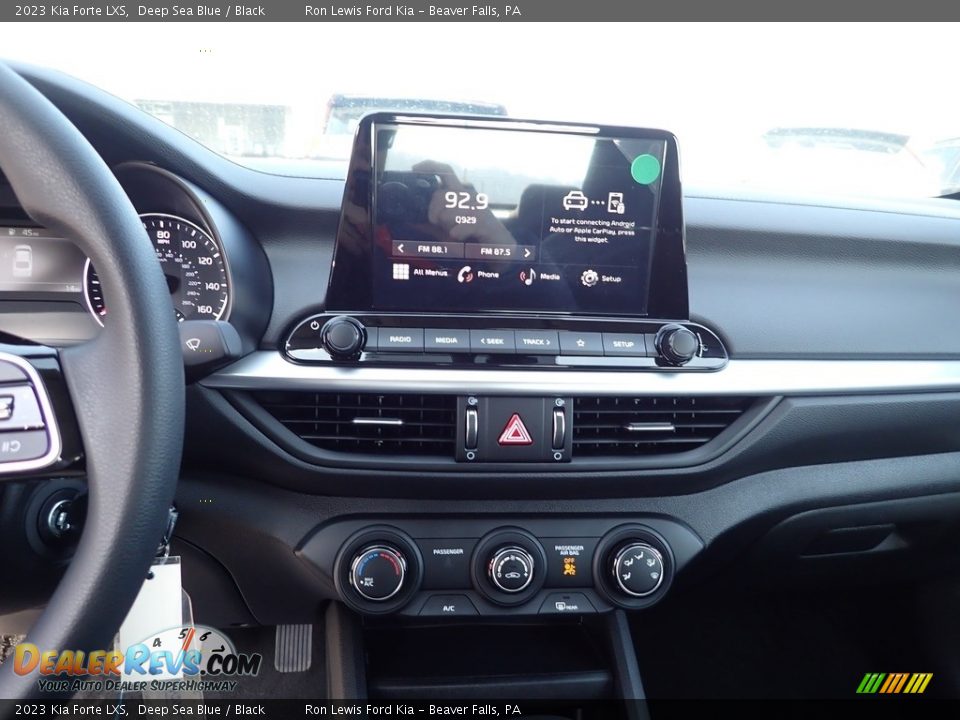 2023 Kia Forte LXS Deep Sea Blue / Black Photo #16
