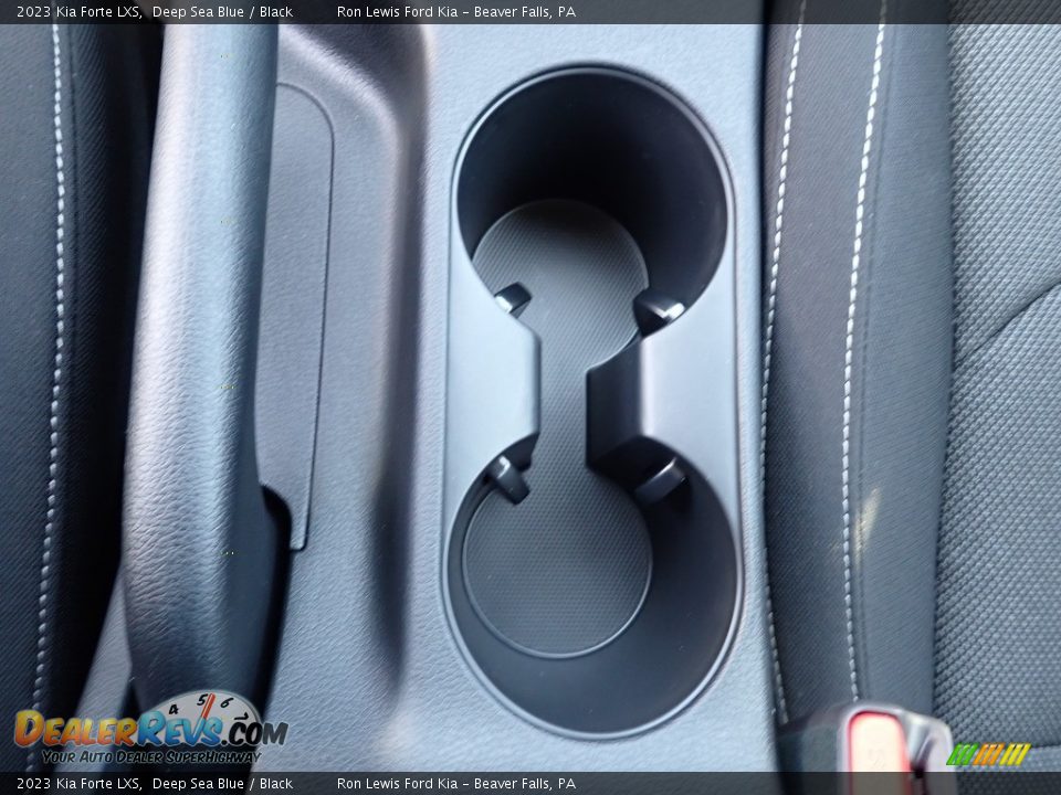 2023 Kia Forte LXS Deep Sea Blue / Black Photo #17