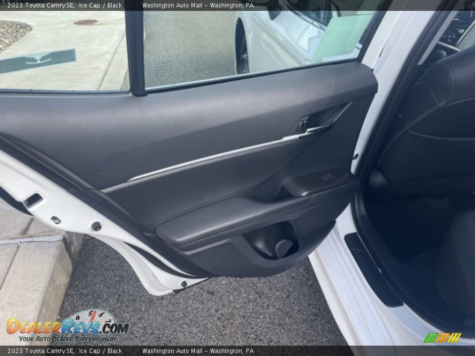 Door Panel of 2023 Toyota Camry SE Photo #24