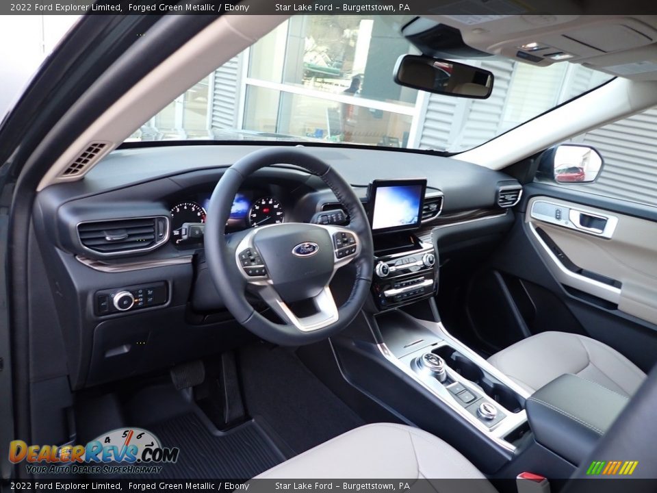 Front Seat of 2022 Ford Explorer Limited Photo #12