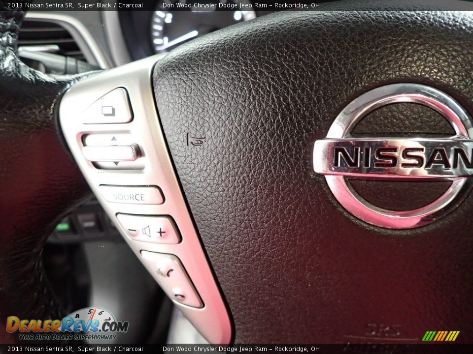 2013 Nissan Sentra SR Super Black / Charcoal Photo #16
