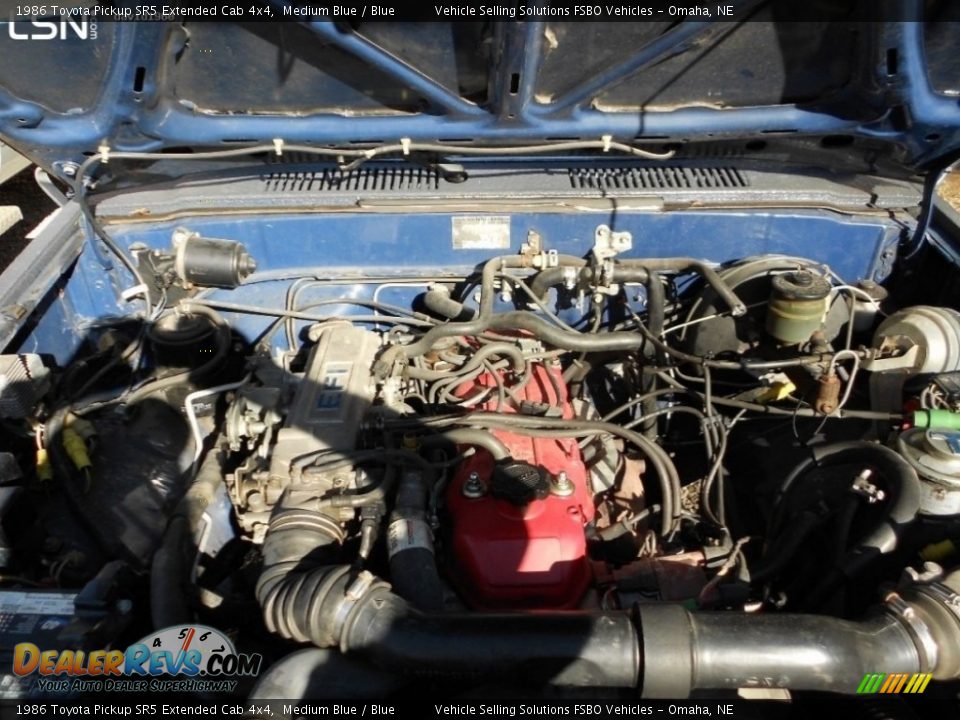 1986 Toyota Pickup SR5 Extended Cab 4x4 2.4 Liter SOHC 8-Valve 22R 4 Cylinder Engine Photo #4