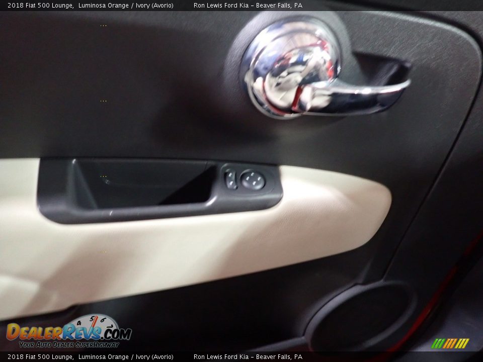 2018 Fiat 500 Lounge Luminosa Orange / Ivory (Avorio) Photo #10