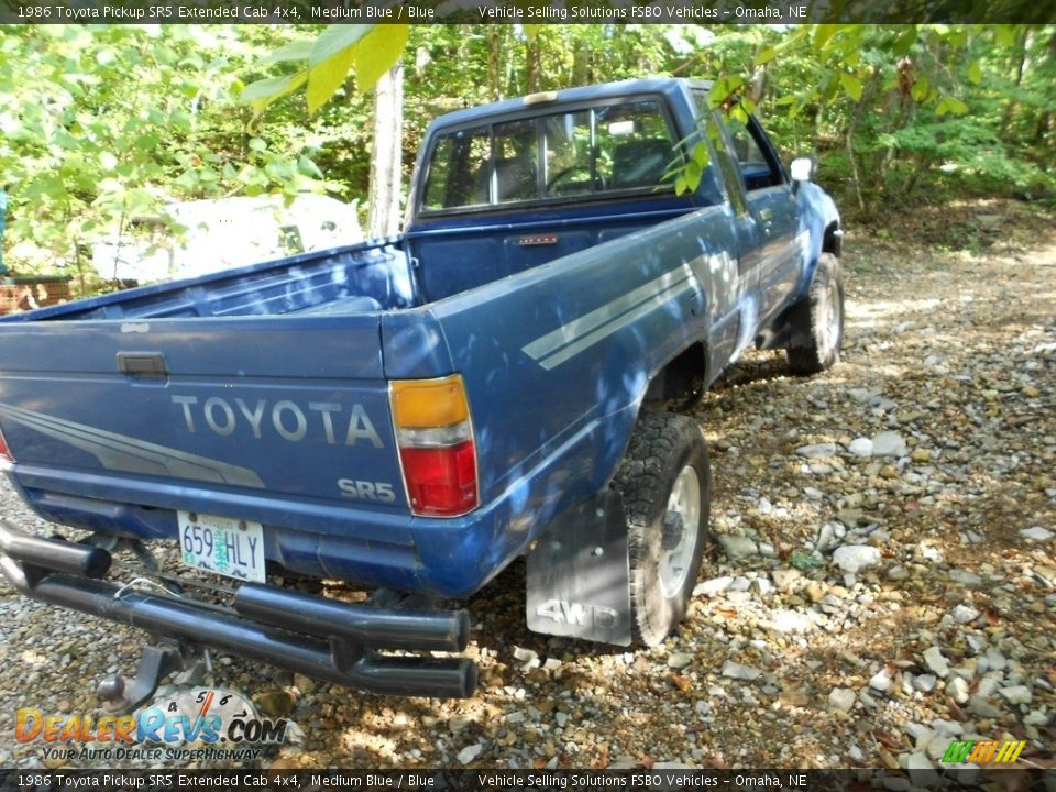 Medium Blue 1986 Toyota Pickup SR5 Extended Cab 4x4 Photo #9