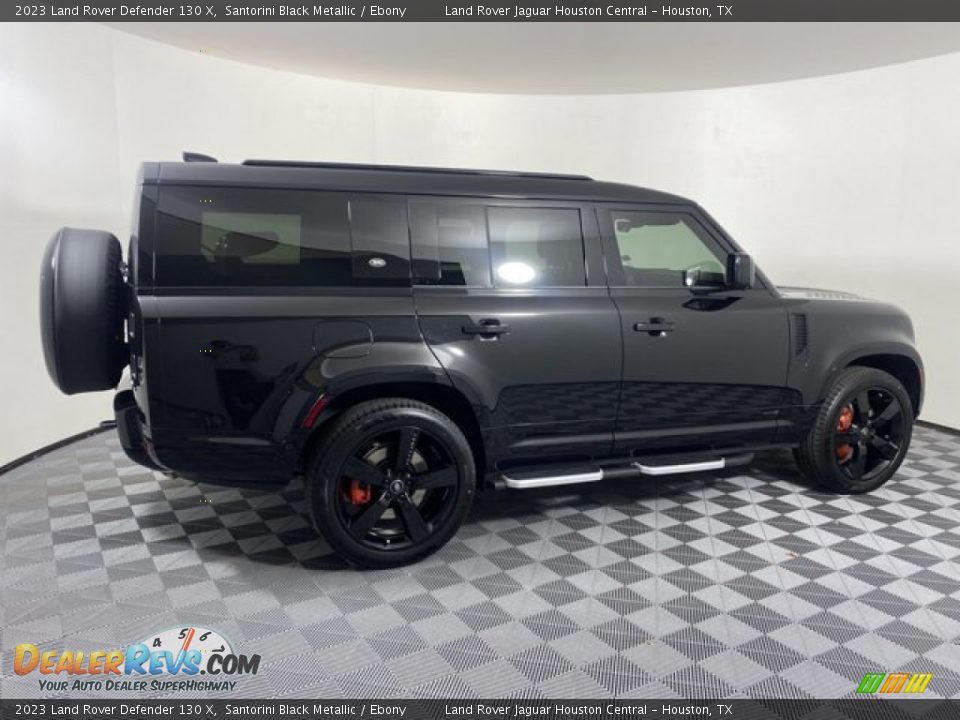 2023 Land Rover Defender 130 X Santorini Black Metallic / Ebony Photo #11