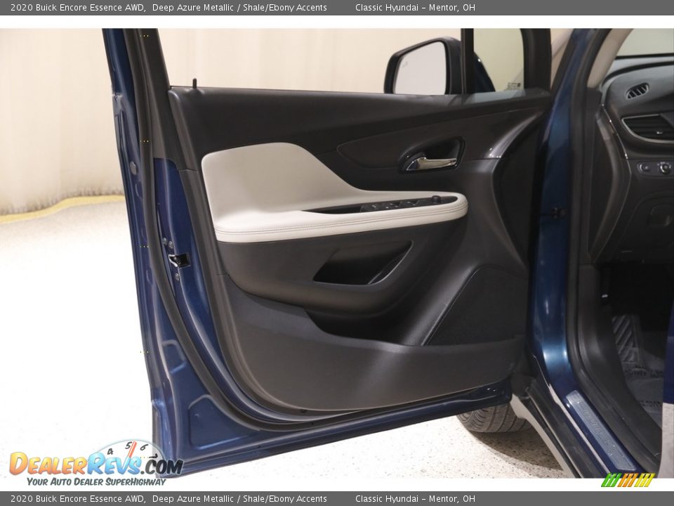 2020 Buick Encore Essence AWD Deep Azure Metallic / Shale/Ebony Accents Photo #4