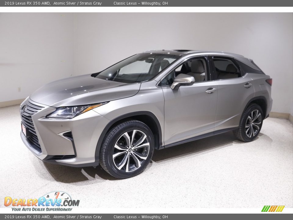 Front 3/4 View of 2019 Lexus RX 350 AWD Photo #3