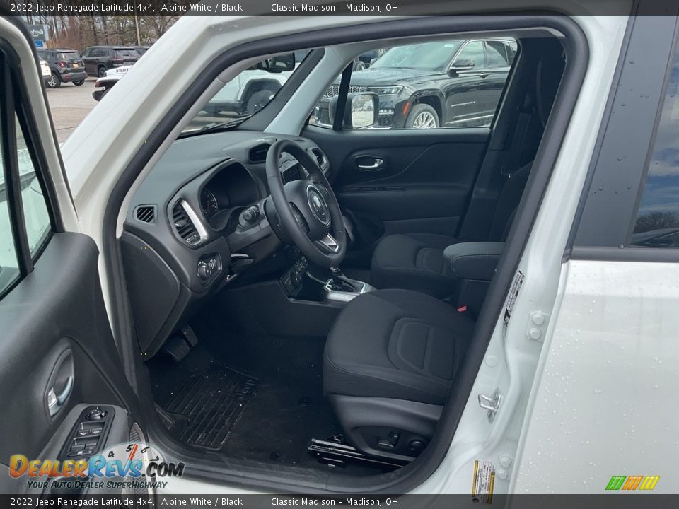 2022 Jeep Renegade Latitude 4x4 Alpine White / Black Photo #2