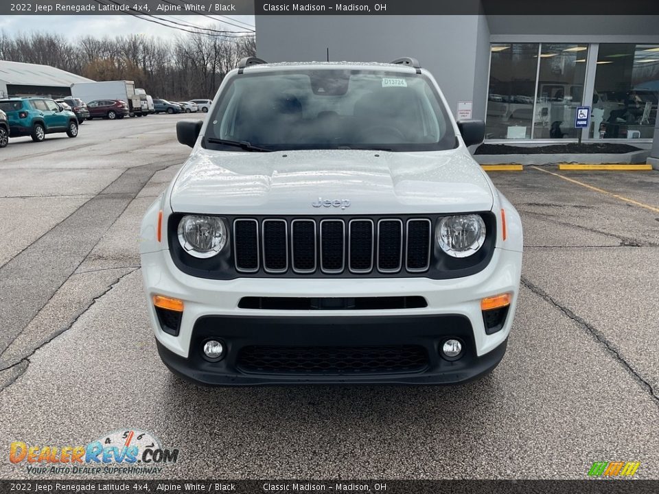 2022 Jeep Renegade Latitude 4x4 Alpine White / Black Photo #10