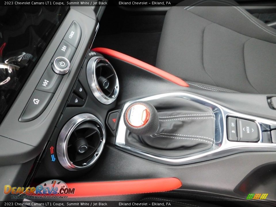 2023 Chevrolet Camaro LT1 Coupe Shifter Photo #31