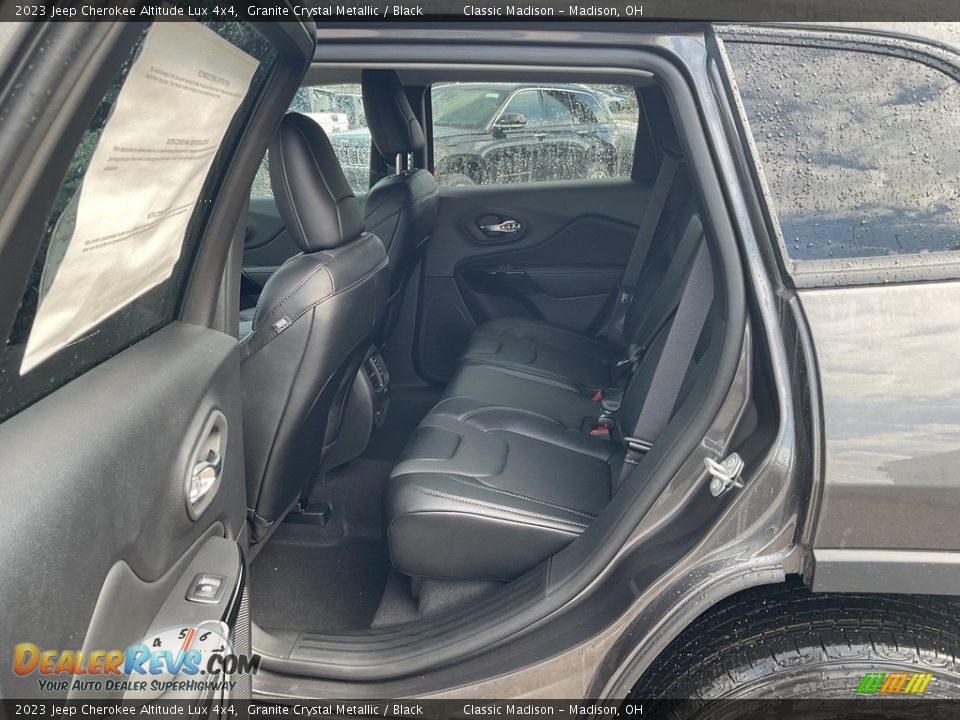 2023 Jeep Cherokee Altitude Lux 4x4 Granite Crystal Metallic / Black Photo #3