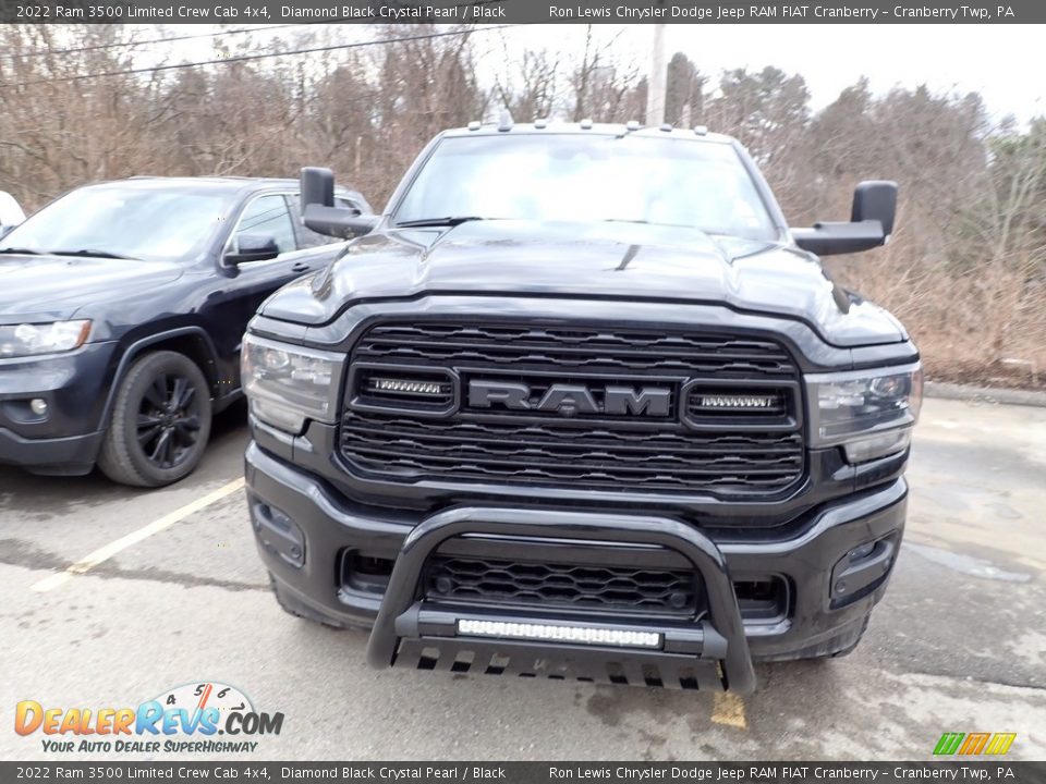 2022 Ram 3500 Limited Crew Cab 4x4 Diamond Black Crystal Pearl / Black Photo #2