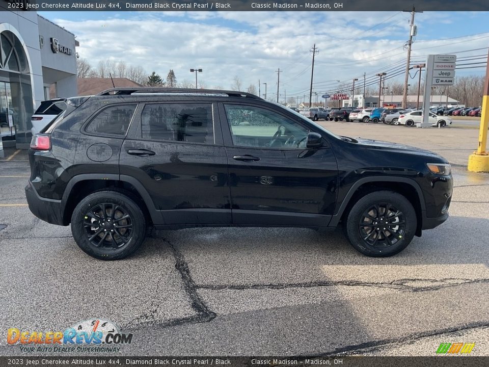 2023 Jeep Cherokee Altitude Lux 4x4 Diamond Black Crystal Pearl / Black Photo #12