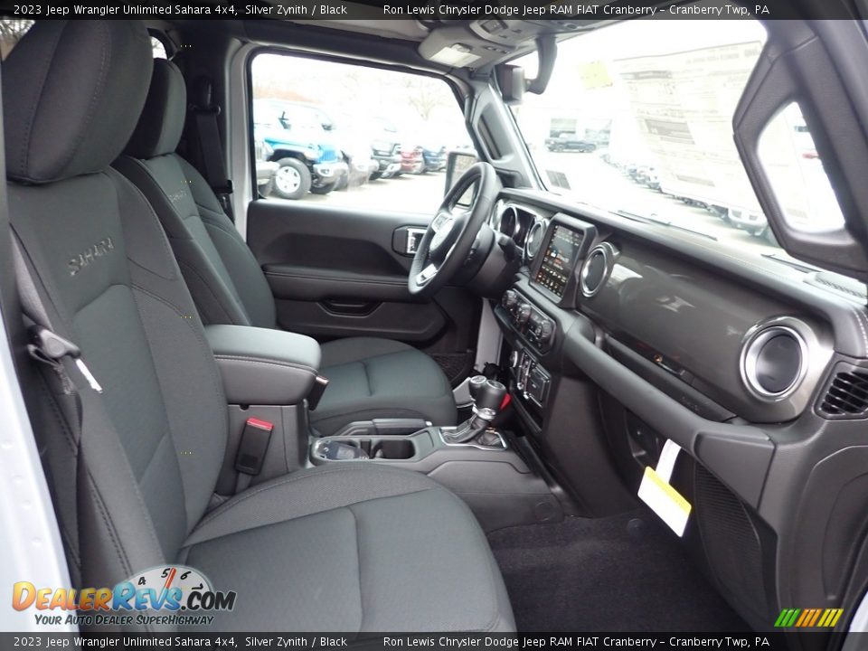Front Seat of 2023 Jeep Wrangler Unlimited Sahara 4x4 Photo #10