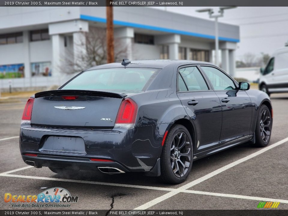 2019 Chrysler 300 S Maximum Steel Metallic / Black Photo #7