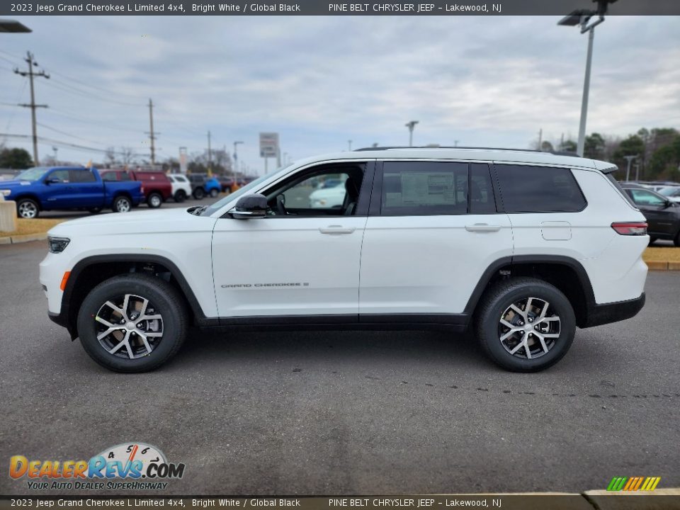 2023 Jeep Grand Cherokee L Limited 4x4 Bright White / Global Black Photo #3