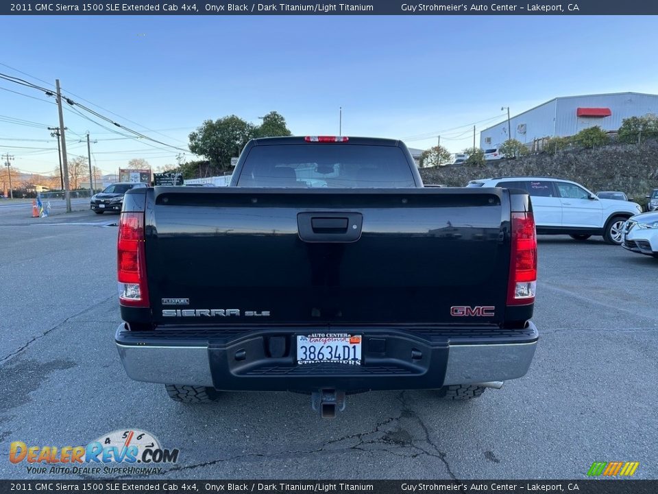 2011 GMC Sierra 1500 SLE Extended Cab 4x4 Onyx Black / Dark Titanium/Light Titanium Photo #5