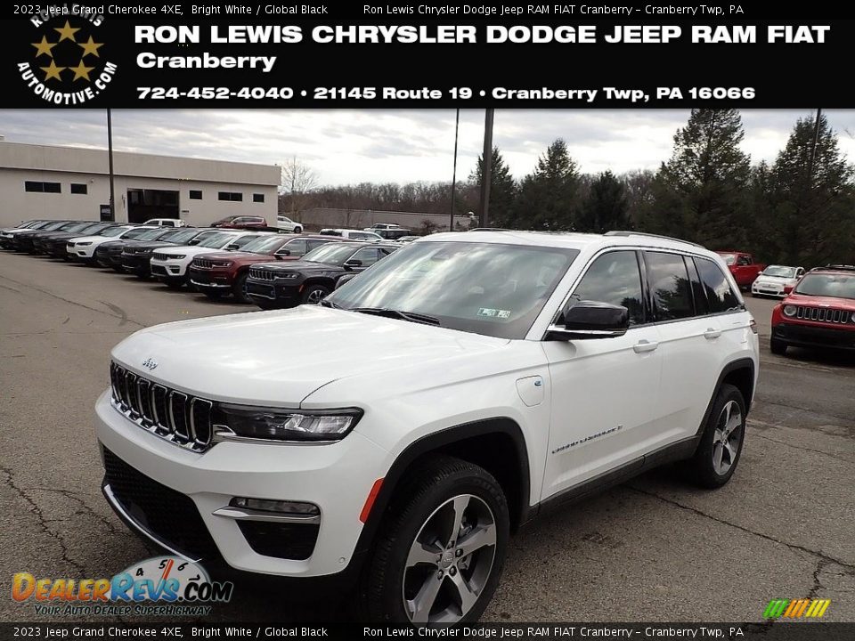 2023 Jeep Grand Cherokee 4XE Bright White / Global Black Photo #1