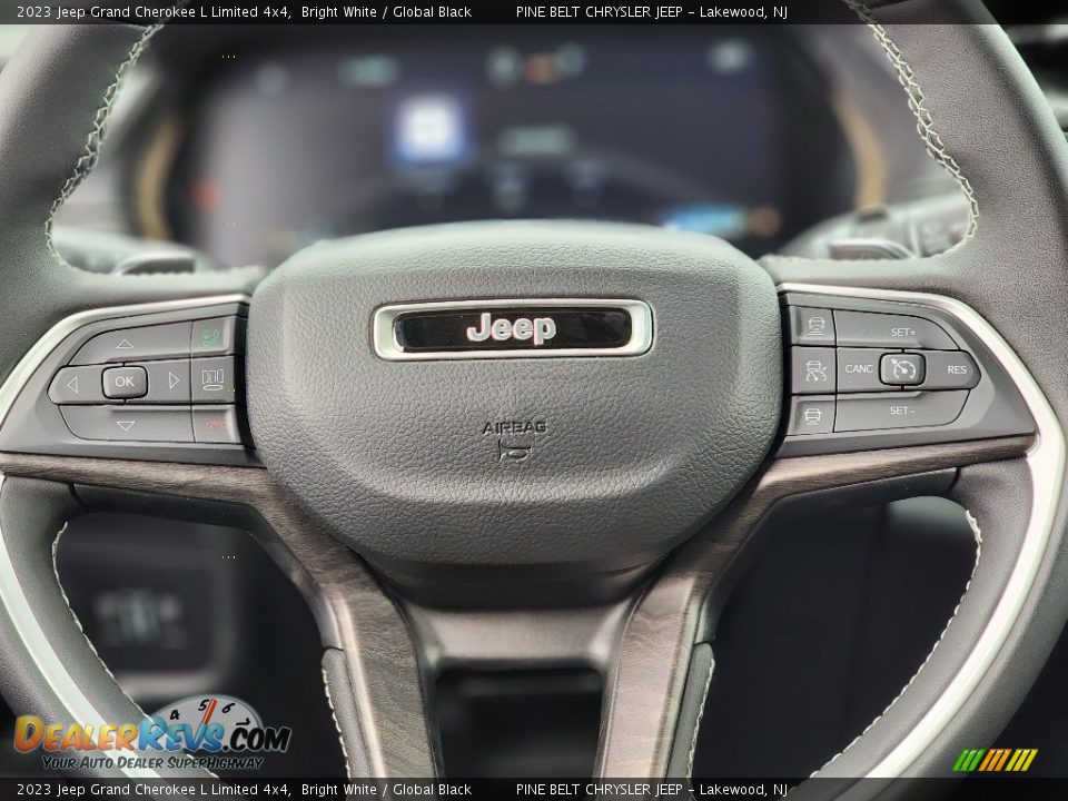 2023 Jeep Grand Cherokee L Limited 4x4 Bright White / Global Black Photo #10