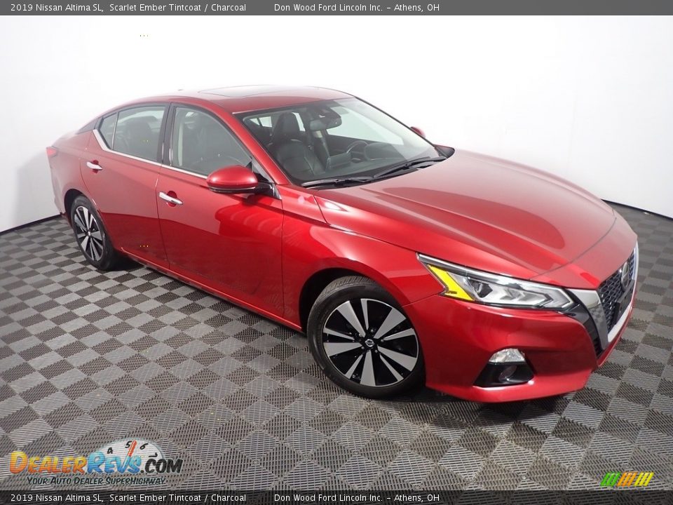 2019 Nissan Altima SL Scarlet Ember Tintcoat / Charcoal Photo #5