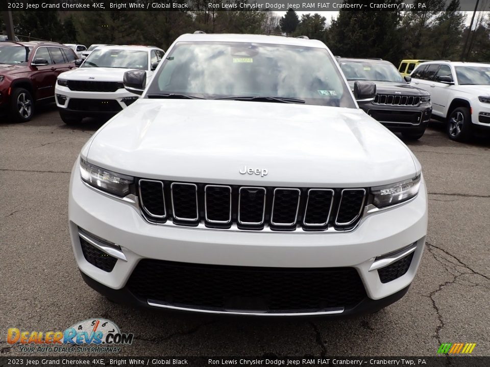 2023 Jeep Grand Cherokee 4XE Bright White / Global Black Photo #8