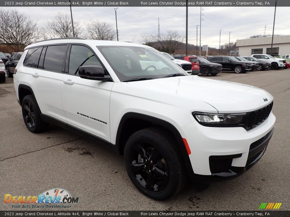 2023 Jeep Grand Cherokee L Altitude 4x4 Bright White / Global Black Photo #7