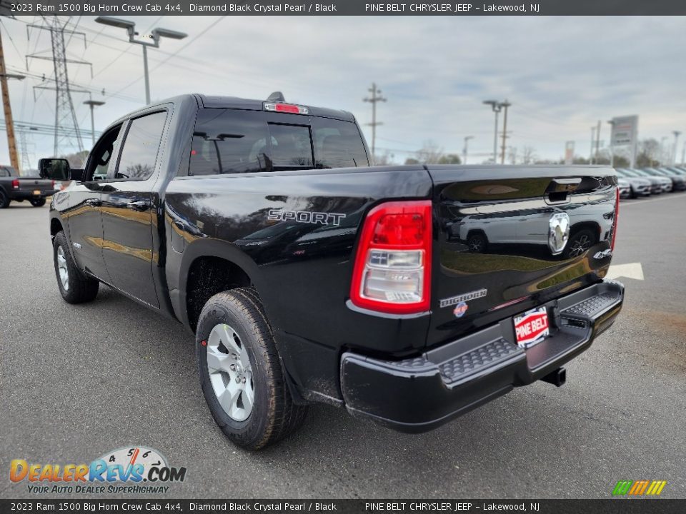 2023 Ram 1500 Big Horn Crew Cab 4x4 Diamond Black Crystal Pearl / Black Photo #4