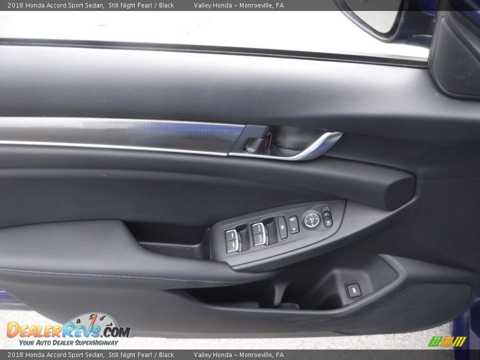 Door Panel of 2018 Honda Accord Sport Sedan Photo #13