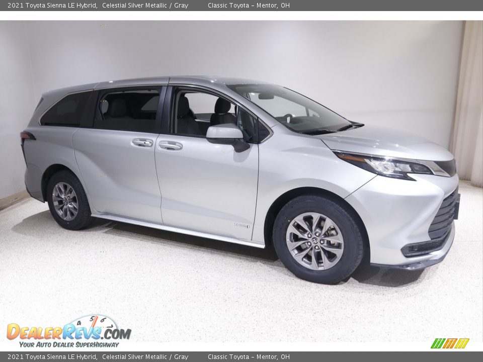 Celestial Silver Metallic 2021 Toyota Sienna LE Hybrid Photo #1