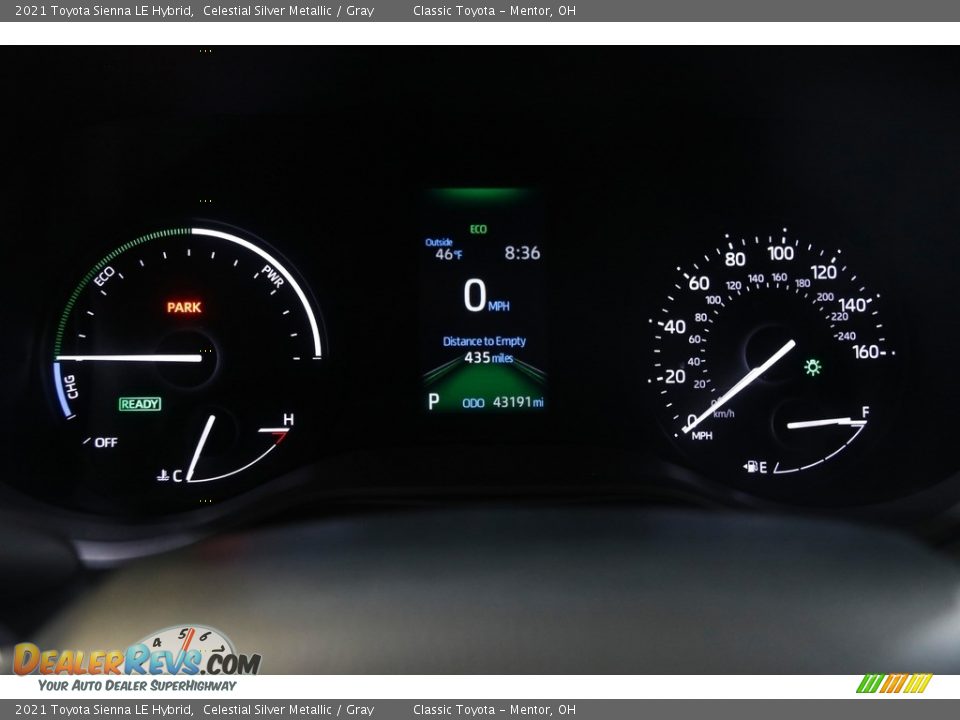 2021 Toyota Sienna LE Hybrid Celestial Silver Metallic / Gray Photo #8