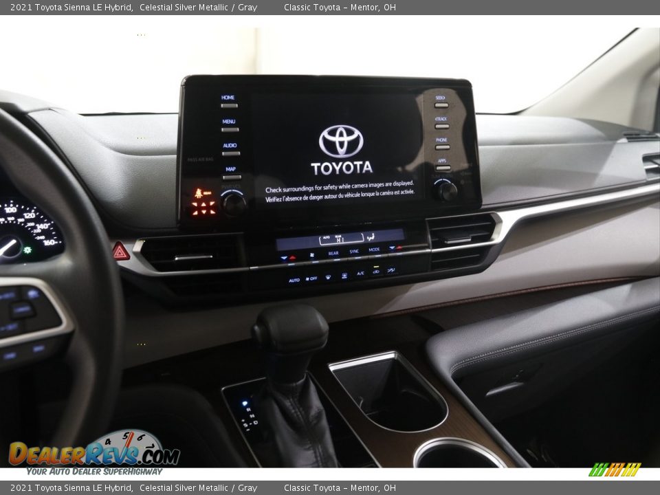 2021 Toyota Sienna LE Hybrid Celestial Silver Metallic / Gray Photo #9