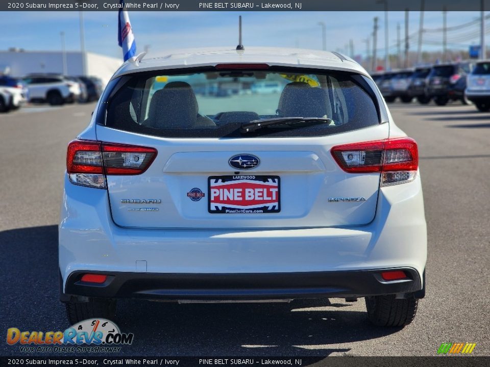 2020 Subaru Impreza 5-Door Crystal White Pearl / Ivory Photo #16